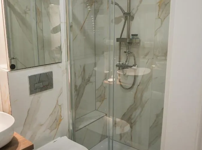 Appartement Plaza 41 *